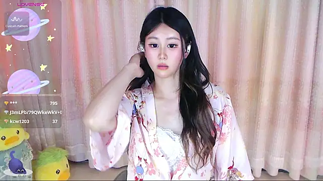 Aimee-520 现场XXX聊天