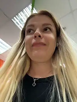 Chat XXX Live HarrietDart