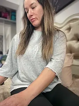 Chat +18 de HotXMom_ ao vivo