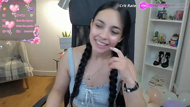 XXX chat uživo modela _BellaEvans_