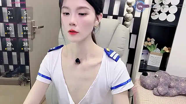 Yueyue-MM 现场XXX聊天