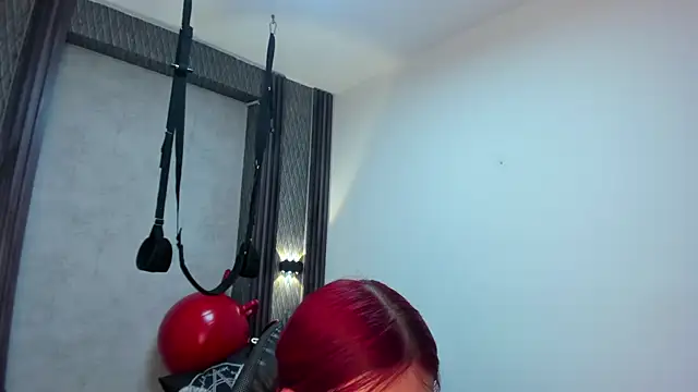 selene_red_'s Live XXX Chat