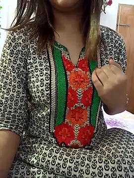 Tanha18's Live XXX Chat