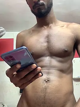 akgymnastic77Z Adlı Modelin Web Kamerası Şovu