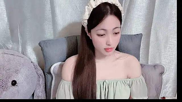 Mi-Chibi Live XXX-Chat