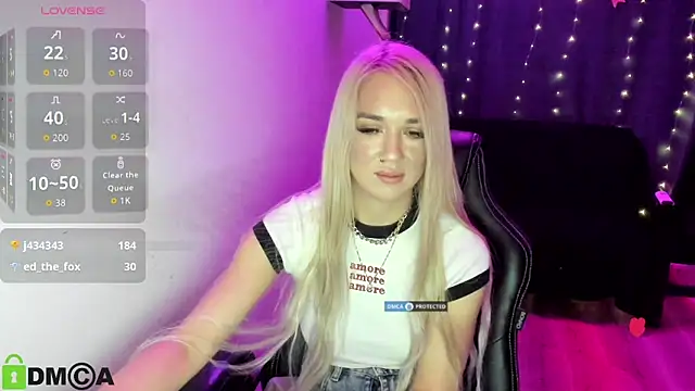 CrystalGirl99's Webcam Show