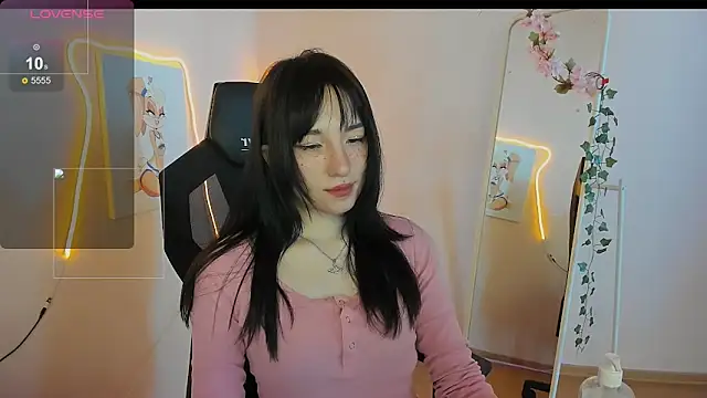 XXX chat uživo modela AliceeinWonderlanddd