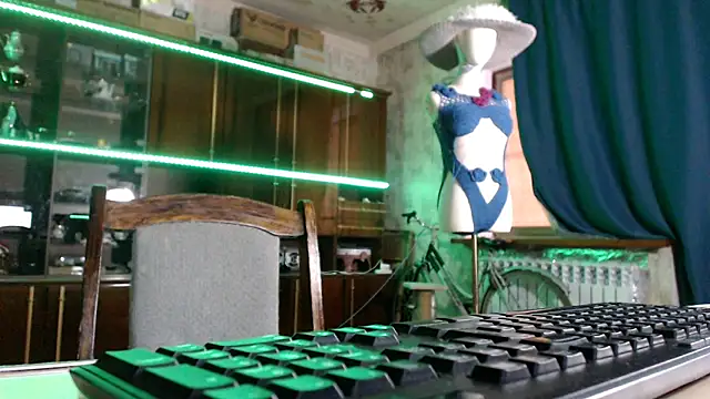 XXX chat uživo modela pa1e_pr1ncess