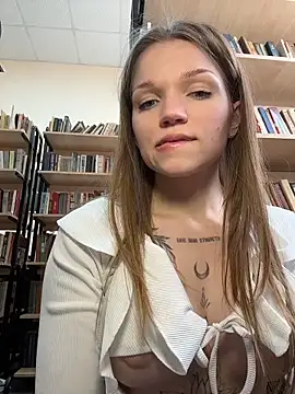 StreetSquirt Pertunjukan Webcam