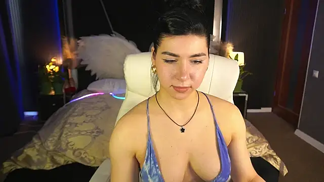 EmilyCandyy élő XXX-chatje