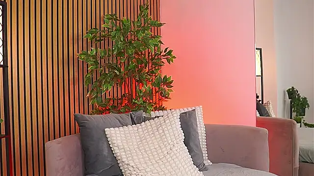Avril_Cyrus Adlı Modelin Canlı XXX Sohbeti