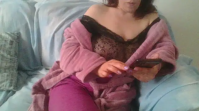 Chat +18 de hairygirl80 ao vivo