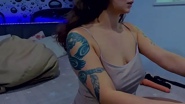 Онлайн чат XXX AlmaFancy