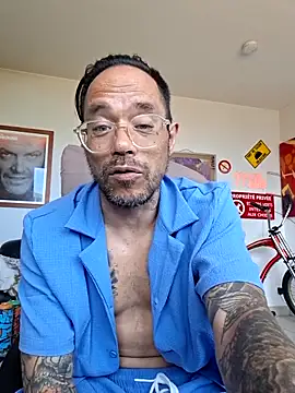 Mr_Graffitimile live XXX chat