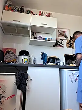 Mr_Graffitimile Live XXX-Chat