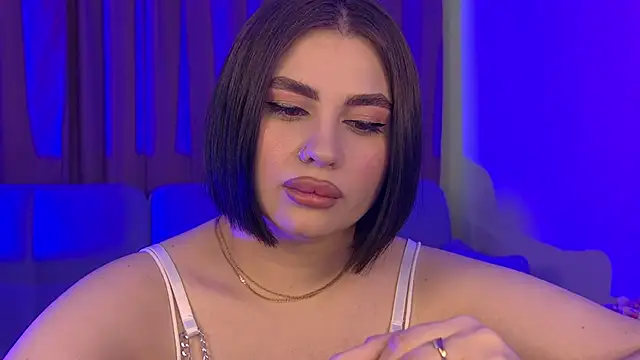 AdrianaToress লাইভ XXX চ্যাট