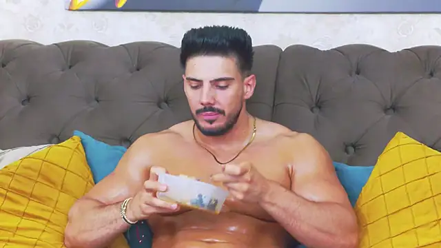 عرض كام DustinKeent