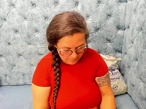 Sarah_Boobs_ 现场XXX聊天