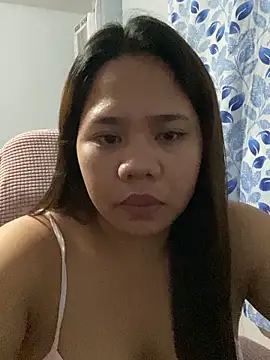 _UrSingleMamiBella_ – Live XXX-chat