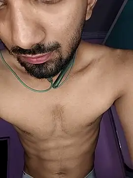 Show modela ItsPlayboy031 na web-kameri
