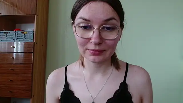 LooveELLYx Adlı Modelin Canlı XXX Sohbeti
