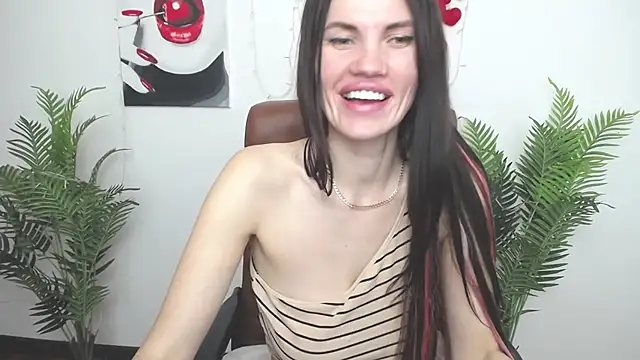MilaLoona Chat XXX in diretta