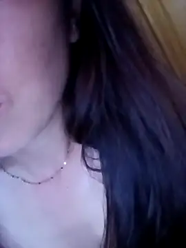 hd_love69 Adlı Modelin Canlı XXX Sohbeti