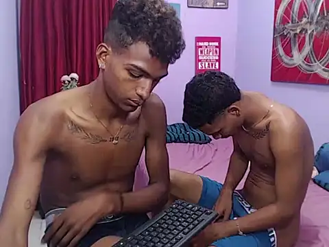 black_twinks Webcam Show
