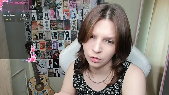 Chat +18 de AudreyyKim ao vivo