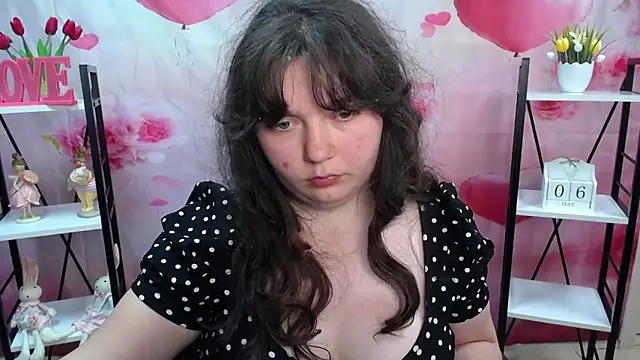 NeonilaLisova's Live XXX Chat