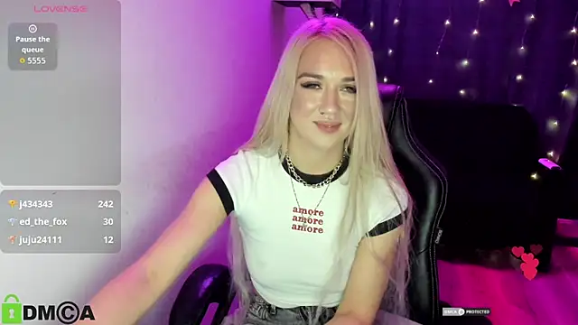CrystalGirl99 webcam show