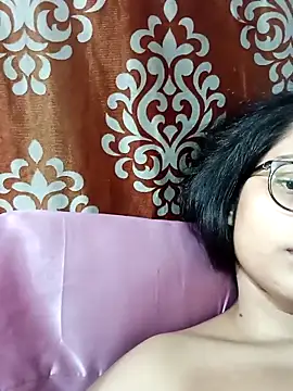 Sandhya_77 Pertunjukan Webcam