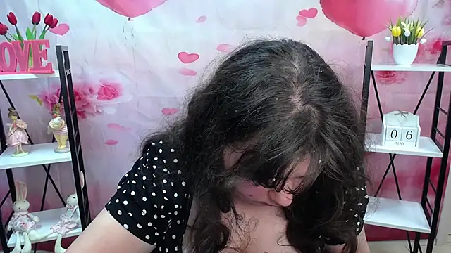 Chatroom XXX en direct de NeonilaLisova