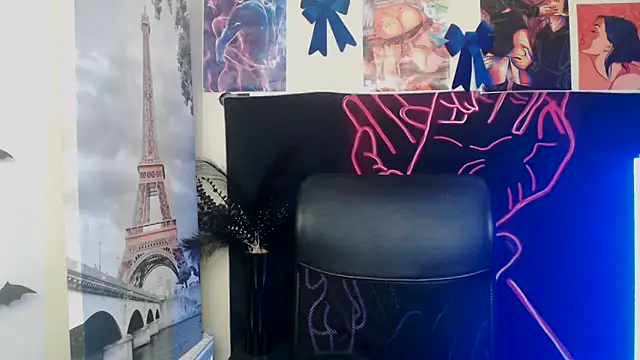 XXX chat uživo modela VanessaRey_