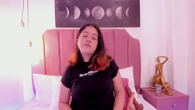 Niaa_Stark live XXX chat