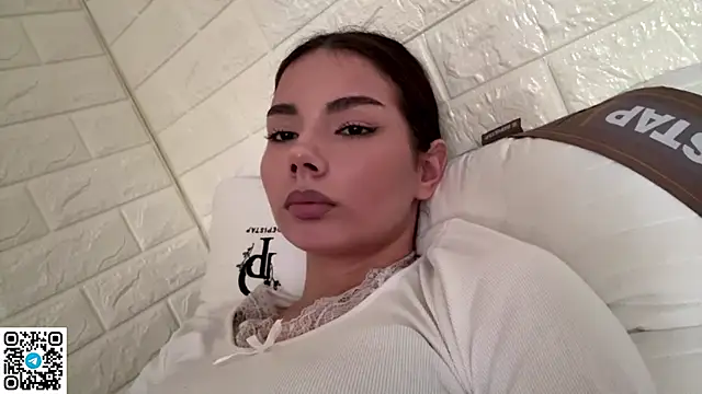 عرض كام MarylnMonnier