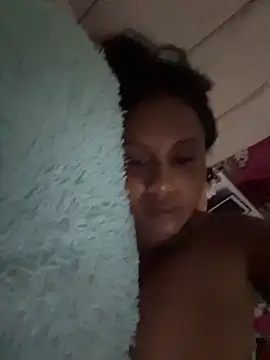 แชท XXX สดของ AlisonHoot69
