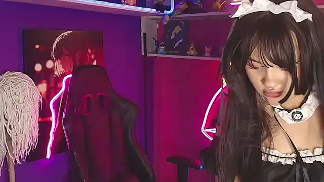 _sarahRose 라이브 XXX 채팅