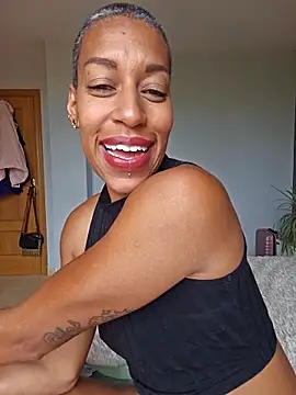 Živý XXX chat Goldenlace