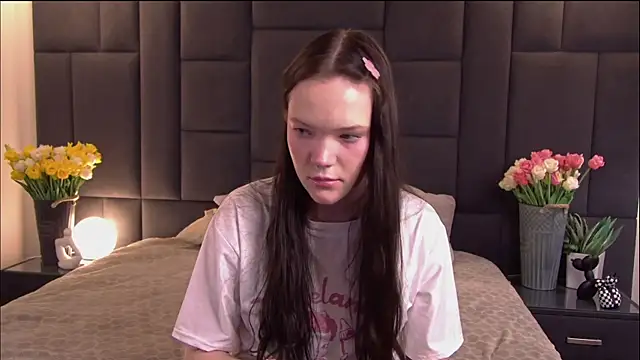 XXX chat uživo modela ReiTokixs