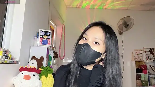 Tieu-May – Naživo XXX chat