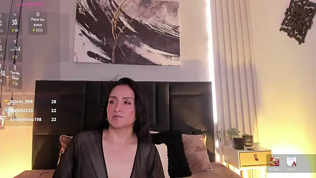 evazul Adlı Modelin Canlı XXX Sohbeti