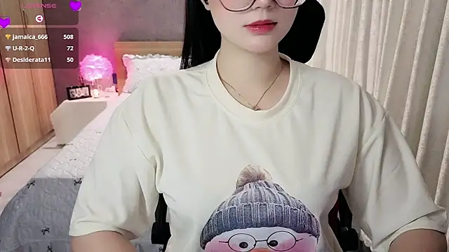Živý XXX chat JENNIE-16