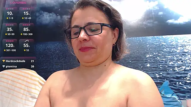 LadyAverrySquirt11 Adlı Modelin Web Kamerası Şovu