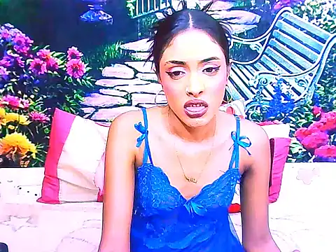 IndianPretty14u2Luv Adlı Modelin Canlı XXX Sohbeti