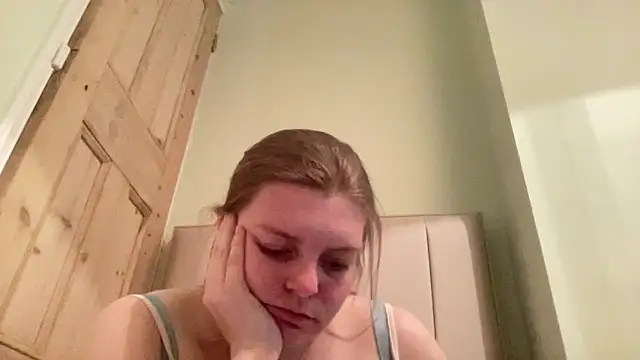 Ellarose-xo Webcamshow