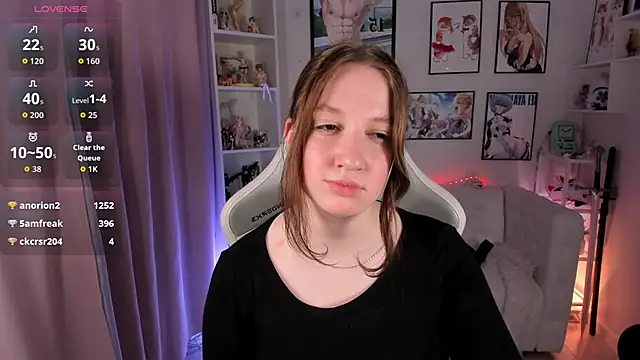 Elisabeth_Binder: онлайн-секс-чат