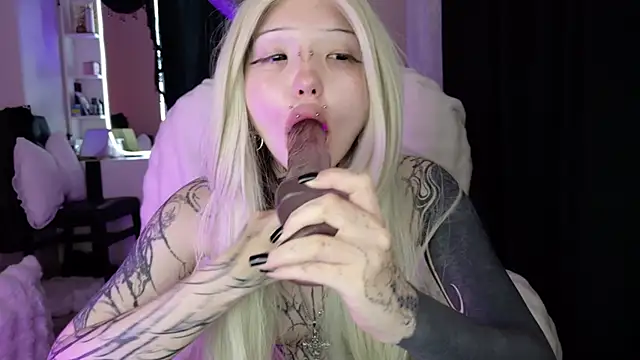 Živý XXX chat Lein_Bone