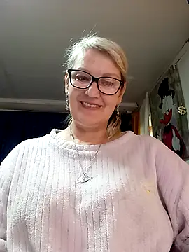 Živý XXX chat irinamaux