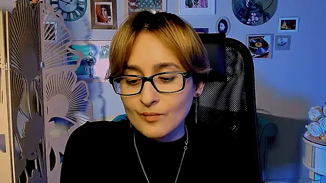 LixeLuna – Naživo XXX chat